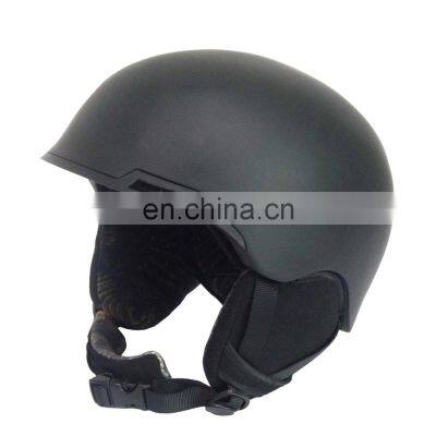 China manufacturer Black ski helmet for skiing ce en 1077