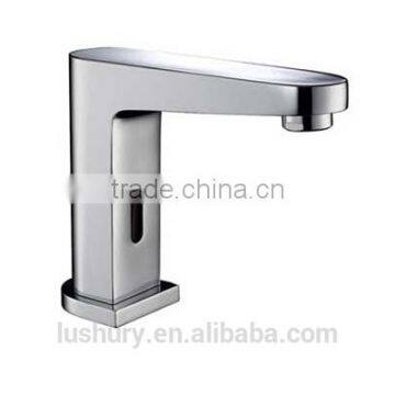 2014 simgle hole UPC automatic faucet