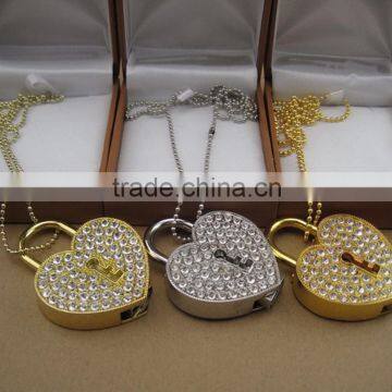 cool gadgets usb metal flash stick heart 4gb 8gb