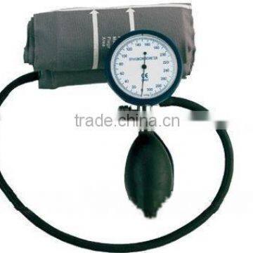 digital sphygmomanometer,wrist blood pressure monitor