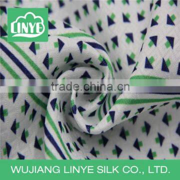 pretty printed poly material, skirt fabric, garment fabric                        
                                                Quality Choice