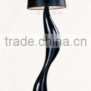 Modern Black Curvy Floor Lamp Resin Black Light ML-2012