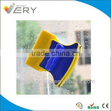 Magnetic window cleaning products