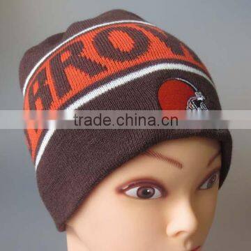 stripe jacquard knitted beanie hat with pom pom custom pom pom beanie hat