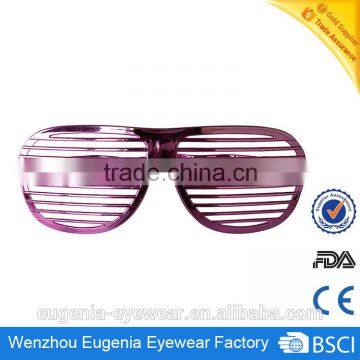 funny cheap good quality slotted frame party glasses