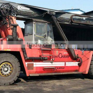 Port for Handling Container Grab Devices KALMAR Reachstacker Solid Tire OTR Tire 16.00-25 18.00-25 photo-2