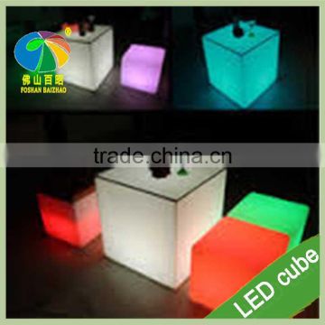 Wholesale Modern Furniture Night Club Plastic Glow Led cube Sofa