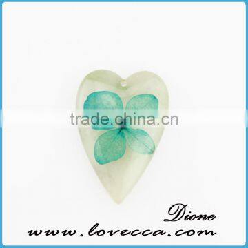New Fashion Heart Shape Transparent Real Flower Resin Charm Pendants photo-4