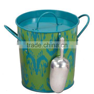 China supplier metal ice bucket with plastic inner and scoop