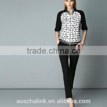 Autumn Outdoor Fashion Stylist Dot Print Patched Jacket Wholesale photo-4