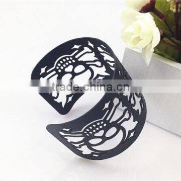New Product Antique Hollowed Skull Bangle Jewelry Designs for Women photo-2