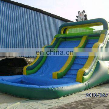 2013 hot-selling inflatable panda slide