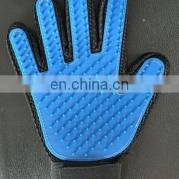 Five Finger Deshedding Glove