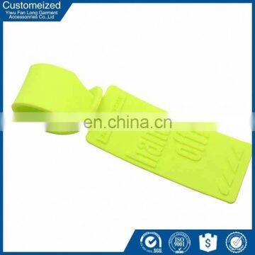 2016 Wholesale fashion design Factory Price soft pvc luggage tag