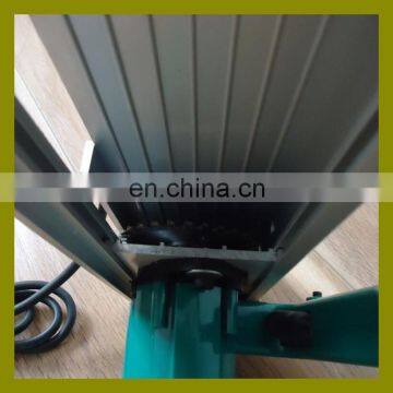 Portable Manual Plastic UPVC Window Door Surface Cleaning Machine photo-3