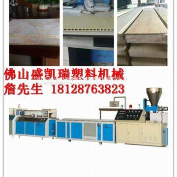 Pvc Wallboard Extrusion Production Line photo-4