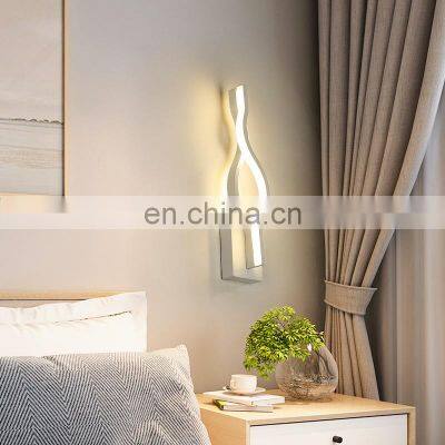 New Design Nordic Golden Metal Geometry Shape Wall Lamp Modern LED Energy Saving Wall Light