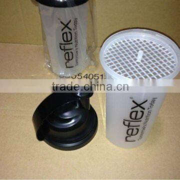 custom loge shaker bottle for nutrition powder shaking or mixing