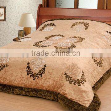 Plush Beautiful Colorful Flower Home Comforter