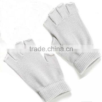 Factory Offer Wholesale Non -slip Pilates/yoga Gloves photo-4