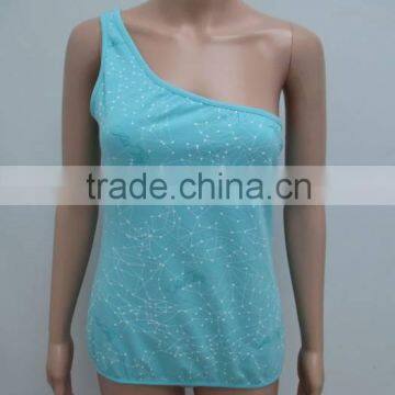 Teenage girl's single shoulder vest