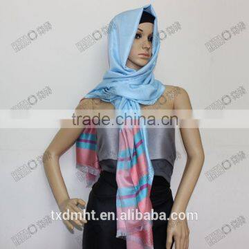 Deign scarf HTC393-3