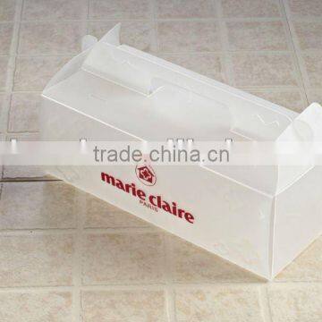 plastic boxes small clear