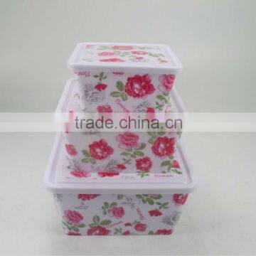 plastic food container