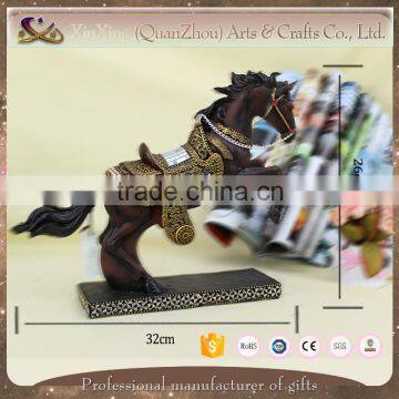 Fashionable Horse Shape Polyresin Home Decoration Modern photo-2