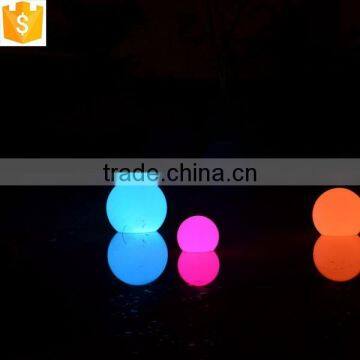 Plactic Floating Ball With Light Inside