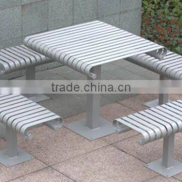 Patio Used Metal Table and 4 Chairs Metal Dining Table Chairs Set photo-5
