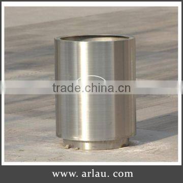Arlau outdoor stainless steel cylinder planter