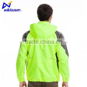 100% Waterproof LED Reflective Wholesale Sports Wear photo-5