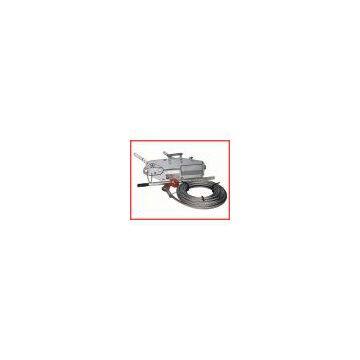 Wire rope pulling hoist
