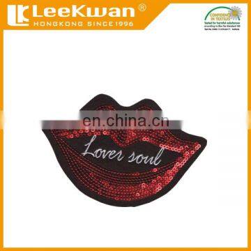 Lip sequin emb patch