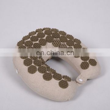 New design U shape acupressure nail pillow