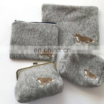 Customized Felt Handbag Coin Bag photo-6