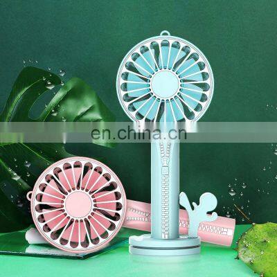 Summer popular product portable usb rechargeable fan multi-function led light table stand mini fan