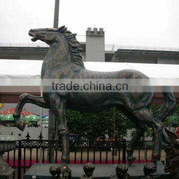 outdoor nature large bronze sculpture