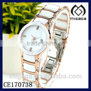 fashion gold plated stainless steel set with ceramic watches for women with date aperture