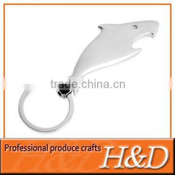 China 2013 best selling fishing shape keychain metal