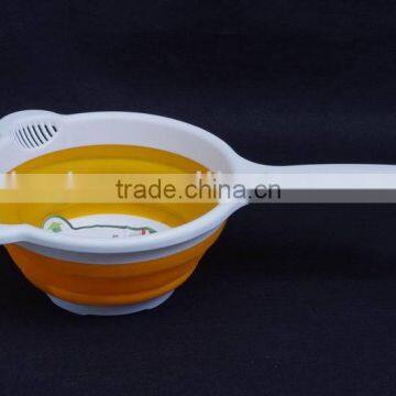 Silicone retractable multi-function water ladle with handle/folding bowl/folding bailer/folding skeet/storage basket