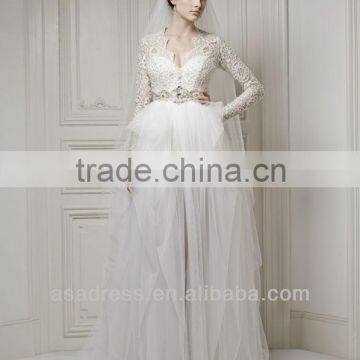 2014 New Style Lace Long Sleeve V-Neckline Gown Front Short and Long Back Wedding Dress(WDER-HECTIC)