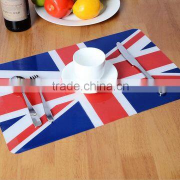 Table mat tableware