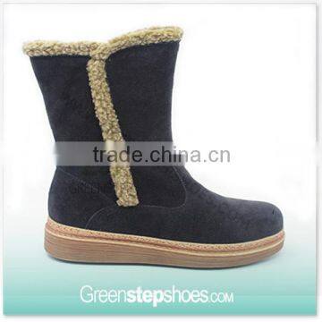 Wholesales Woman Navy blue Cow Suede Leather Half Winter Boot