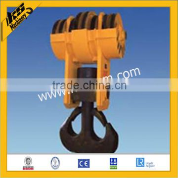 Double hook for crane hook block