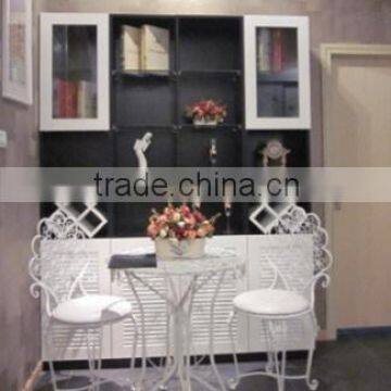 Wine display cabinet