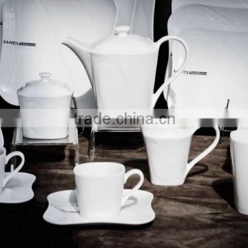 Ceramic white embossed new design dinner set,embossed porcelain tableware