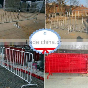 Hot dipped galvanized pipe pedestrian barricade for safety,used temporary crowd control barrier for concert