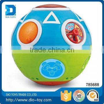 2017 Colorful educational kids electric plastic baby ball toy with music